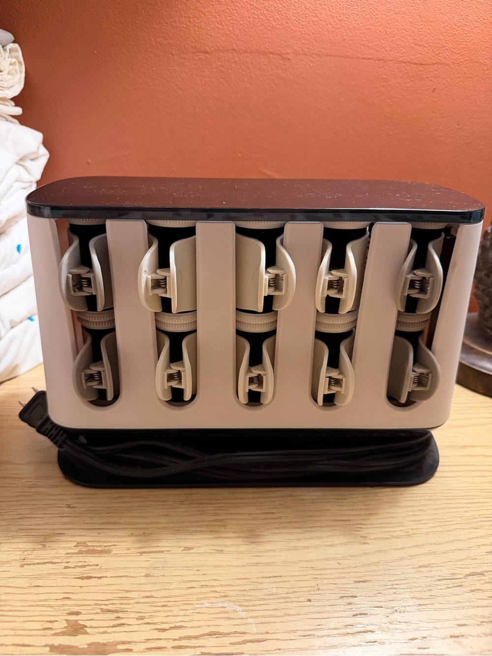 Remington White and Black Multi-Slot Hot Hair Curlers